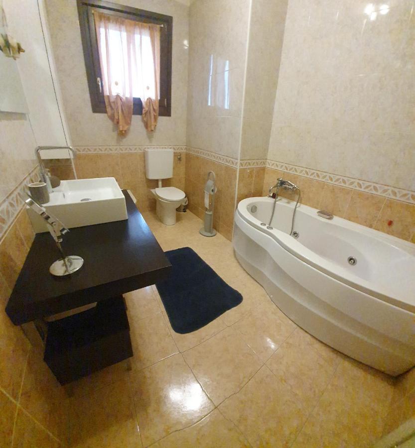 Appartamento Casa Cristina Parma Esterno foto