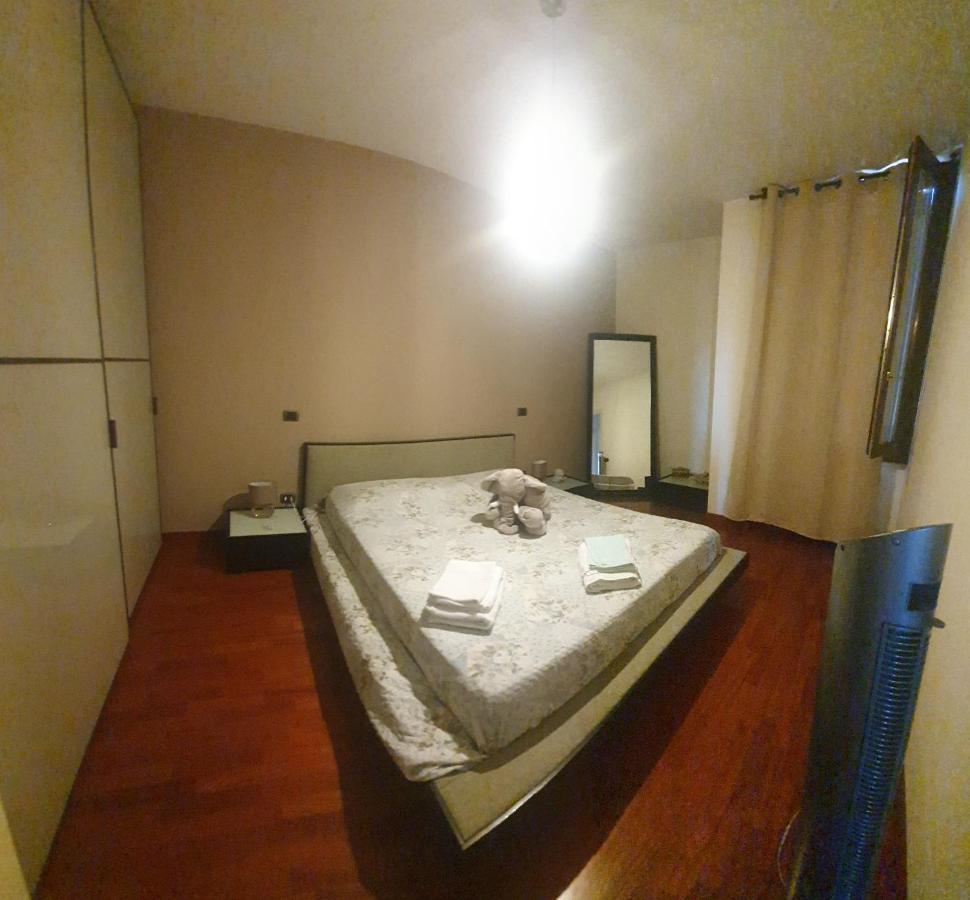 Appartamento Casa Cristina Parma Esterno foto